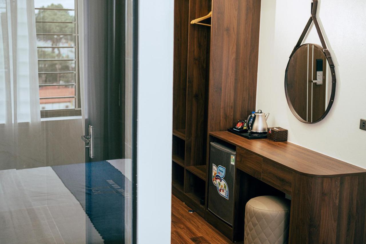 Milan Hotel Ninh Bình Extérieur photo