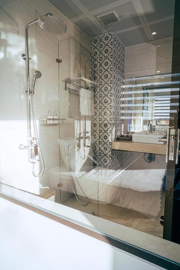 Milan Hotel Ninh Bình Extérieur photo